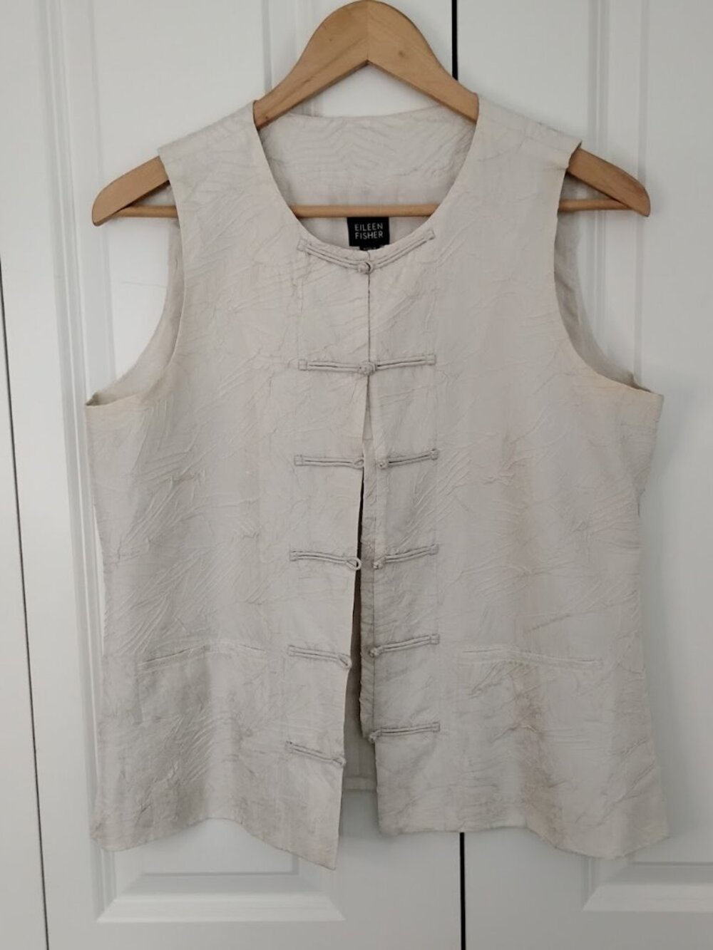 Eileen Fisher Men's Light Grey Chinese Tank Top Silk Traditional Vest Size M